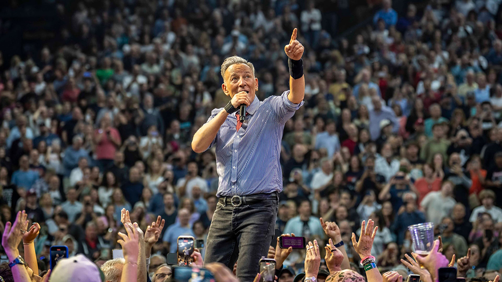 Springsteen comparte un directo en YouTube y asegura tener dos discos en camino