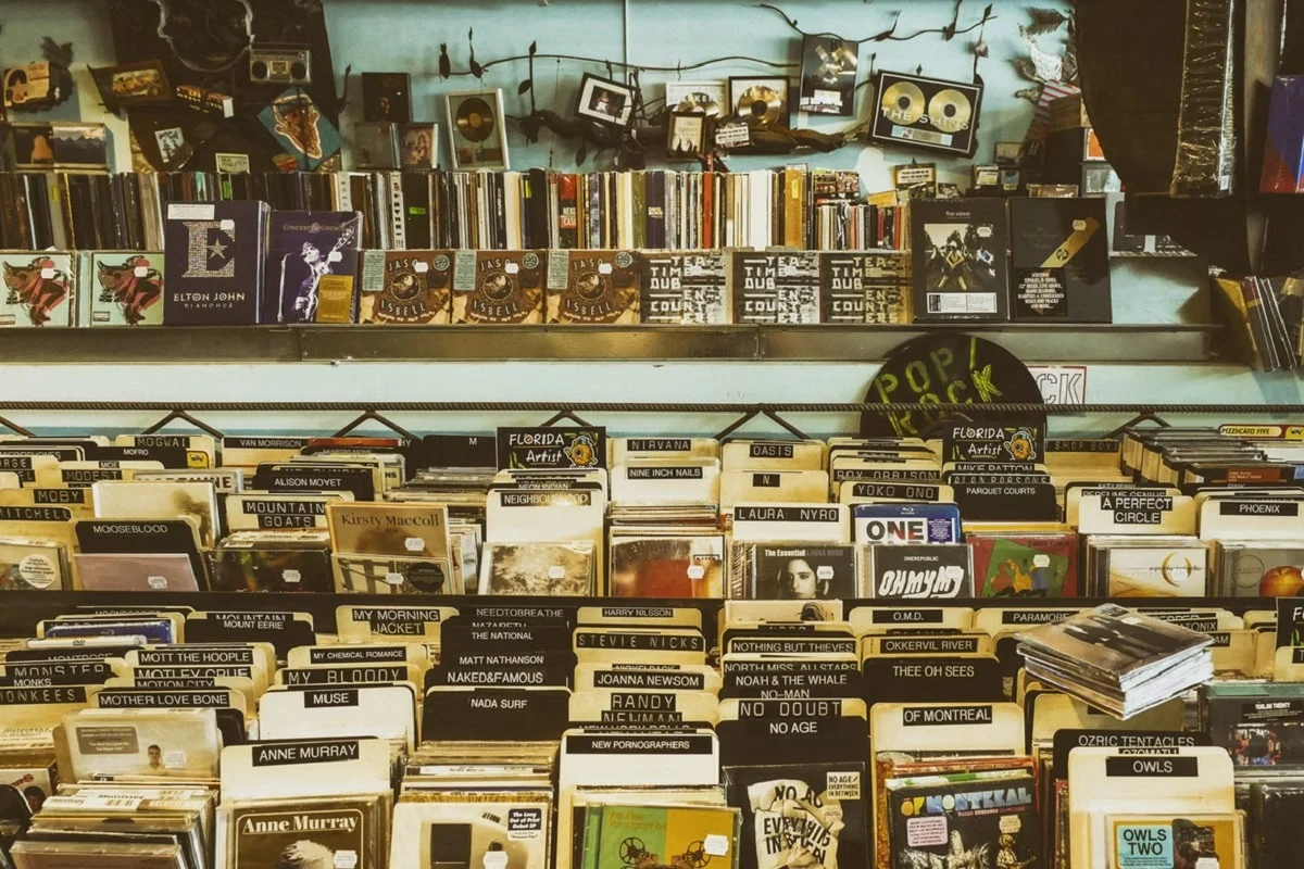 El CD vuelve con fuerza: Sus ventas crecieron seis veces más que las del vinilo