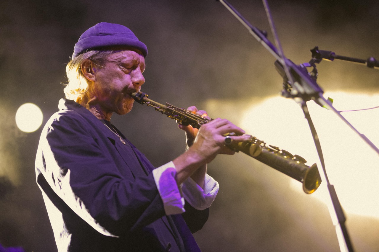 La abstracción de L.A.B. Trio y la fusión explosiva de The Illusions toman el baluarte
